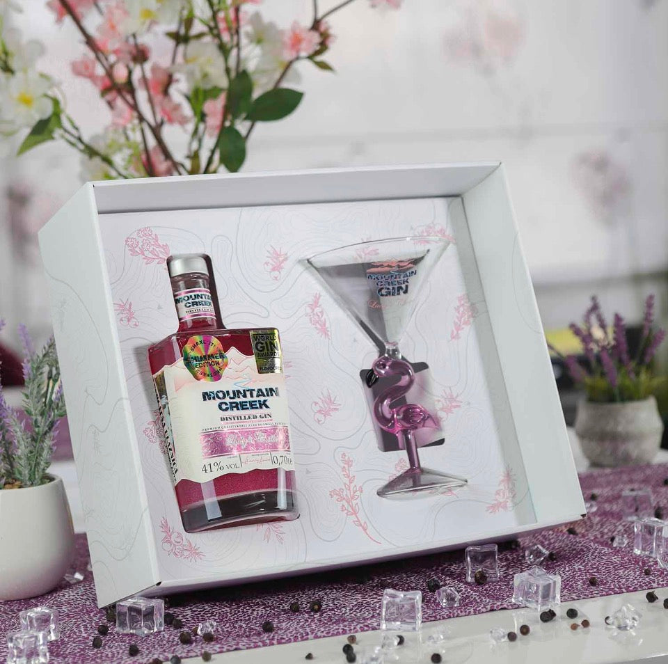 Luxury box Lady’s Choice shimmer gin 0.70 L + handmade FLAMINGO glass