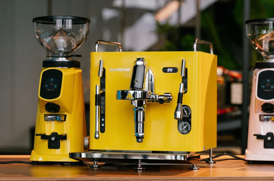 Sanremo CUBE – kompaktna “lifestyle” espresso mašina (mala izvana, ozbiljna iznutra)